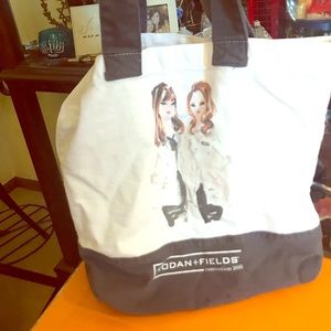 Rodan & Fields 2016 Convention Tote